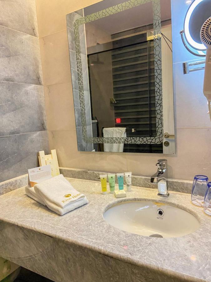 Hotel Rival 4*